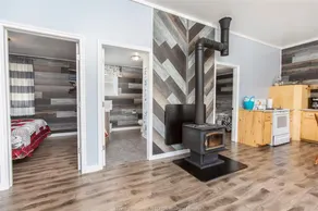 Fundy Cabins and Lodge (Cabin 2) - Image 3