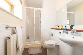 Luxurious Apartment at Phoenix Park Castleknock - Image 2