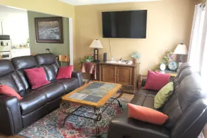 Entire Home in Spalding 4 beds/2 bathrooms - Image 5