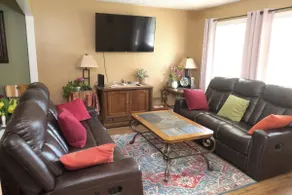 Entire Home in Spalding 4 beds/2 bathrooms - Image 4