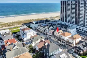 9 BR| Beach-Block! | Sleeps 25 | Hot Tub! | BBQ - Image 3