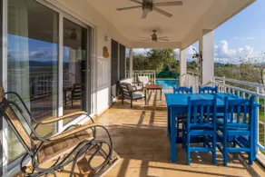 Private Villa 2 with Pool and Stunning Lake View - Image 3