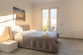 Classic Two-Room Apartment: Large Two-Room Apartment, SPA & Jetty - Image 3