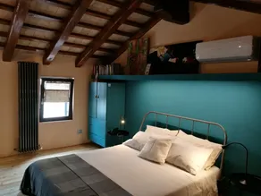 Elegant historic dependence near Venice - Image 2