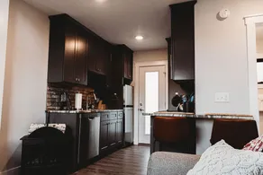 Industrial-Boho Loft close to Downtown - Image 4