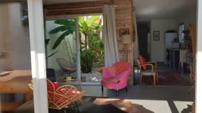 Beachfront villa - Image 3
