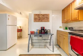 Private Apartment in the heart of Syracuse - Image 5