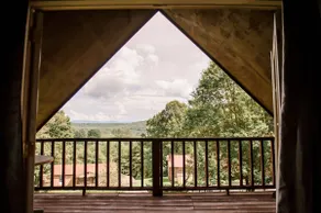 Amazing Cabin | Close to Brimstone, Mountain Views - Image 5