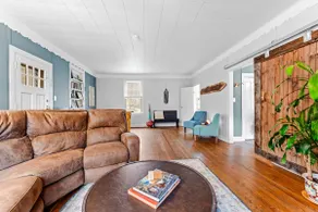 Trailside Charm in the Hereford Zone - Image 5