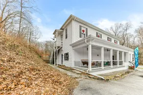 Trailside Charm in the Hereford Zone - Image 2