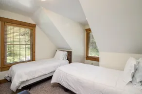 White Pine . Trailside Lodging - Image 5
