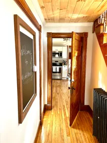 Middlebury Home with Sunset views! - Image 3