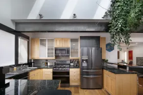 5-Star 5BR Home + Gym & 11AM Checkout! - Image 4