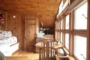 Bikepath Lake Cabin Hot Tub & Private Beach ~ UVM - Image 4