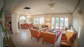 SUGAR HILL VILLA, VIEWS, MINS TO HOLETOWN & BEACH / BEACH CLUB MEMBERSHIP - Image 3