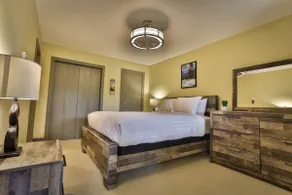 Ski Hills Views | Hot Tub | Sauna - Image 3