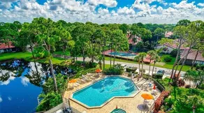 Modern, Spacious Villa close to #1 Siesta Key Beach! FreeWiFi, Updated ,Hot tub - Image 3