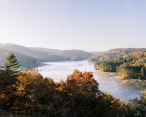 Cliffside Views of Lake Glenville ~10m to Cashiers - Image 2