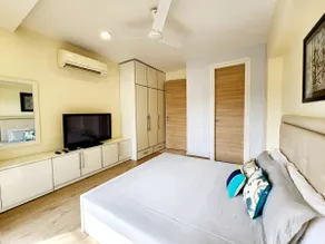 POSH2 Contemoprary 2bhk in GK1 South Delhi - Image 4