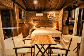 Premium 4 Country House with Jacuzzi - Image 3