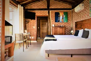 Premium 4 Country House with Jacuzzi - Image 4