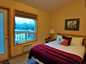 🇨🇦Ski Season! Mountain View 2-Storey Townhouse🇨🇦 - Image 5