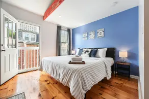 Two King Beds★ Beautiful Custom Space ★ Walkable! - Image 2
