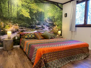 Dells Secret Cottage - Huge Private Yard, Minutes to downtown Wisconsin Dells - Image 2