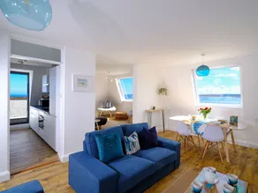 The View - Image 3