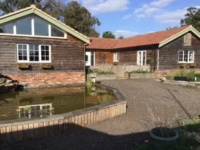 Relaxing country cottage bungalow - Image 2