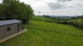 Long Meadow View Lodge - Private Hot tub & Garden - Image 3