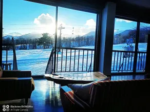 Entire lodge that can accommodate up to 24 people! Conveniently located with direct access to Tsugaike Ski Area from the lodge! - Image 4