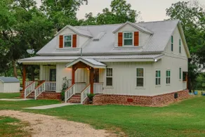 17 acres | Game Barn | Sleeps 16 - Image 3