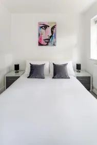 Flatzy - Peaceful Sefton Park Luxury Apartment - Image 5