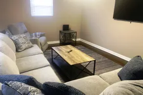 3BR 2Bath Retreat w/ Modern Amenities & Cozy Vibes - Image 4