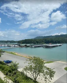 Lake Front Condo Discount-Pool & HotTub (seasonal) - Image 2