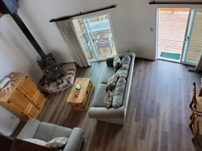 Serenity View, Peaceful & Cheerful 3BD Cabin - Image 3