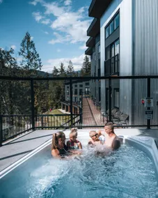 Basecamp Resorts Revelstoke - Image 3