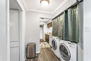Lovely 2 Bedroom Condo in Dallas - Image 3