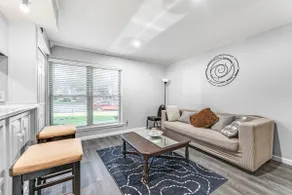 Lovely 2 Bedroom Condo in Dallas - Image 5