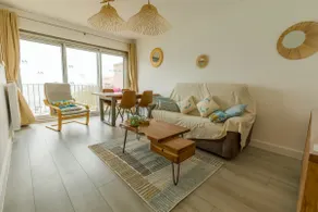 Collioure Beach Front Apt. with Parking- La Gavina - Image 3