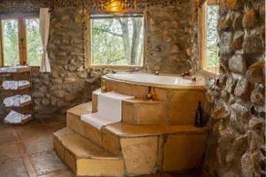 Honeymoon Hut - Image 5