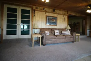 Mississippi Riverfront Relaxation - Image 2
