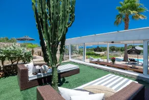 Sublime views, child friendly villa, sports & wellness facilities, full privacy! - Image 3