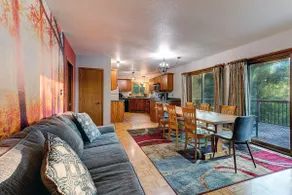 Large Secluded Country Home Minutes from Town - Image 3