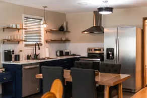 Escape to a Restored 1920s East Waco Bungalow - Image 2