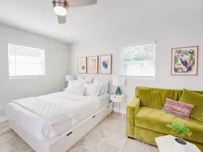 Luxe Private Suite - Cozy Escape - Image 2