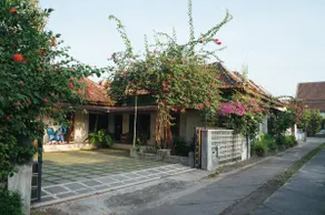 Veranda Java - Traditional & Modern Javanese Villa - Image 4