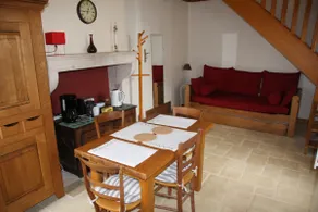 Cottage in a small wine village - Image 4