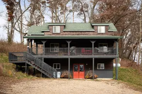 Cabin-Driftless/Near Lakes/Streams/Pet Friendly - Image 5